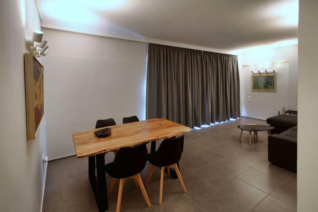 Seaside Renovated Top Floor Apartment Saronida Exterior foto